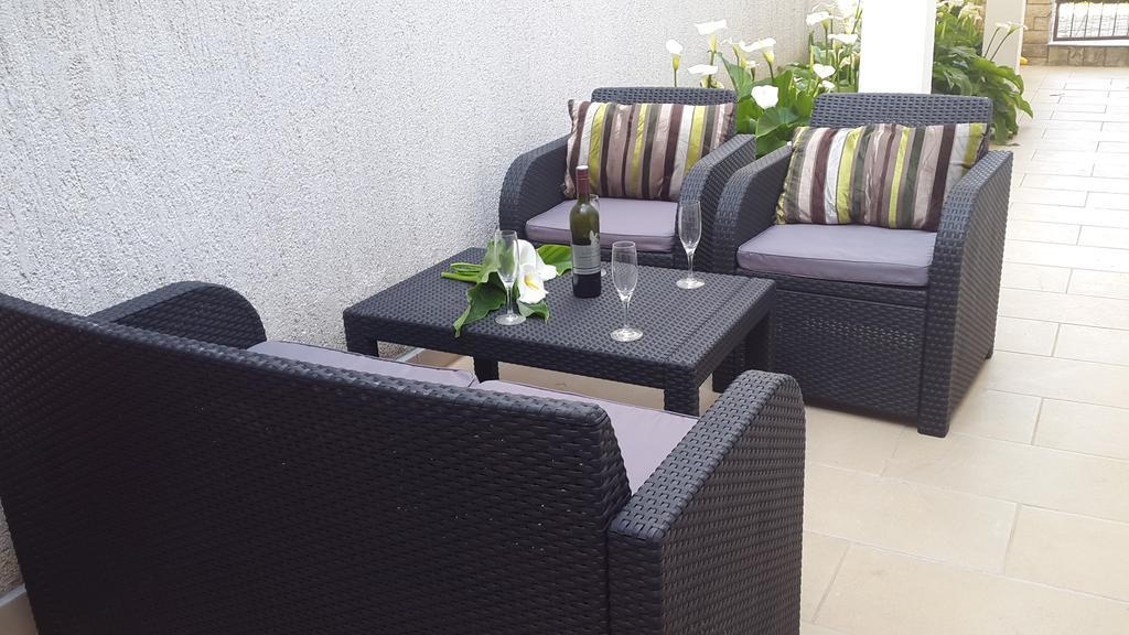 New Lux Apartman Kala Пореч Екстериор снимка